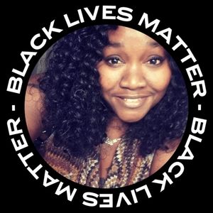 Meet your Posher, Theresa victoria